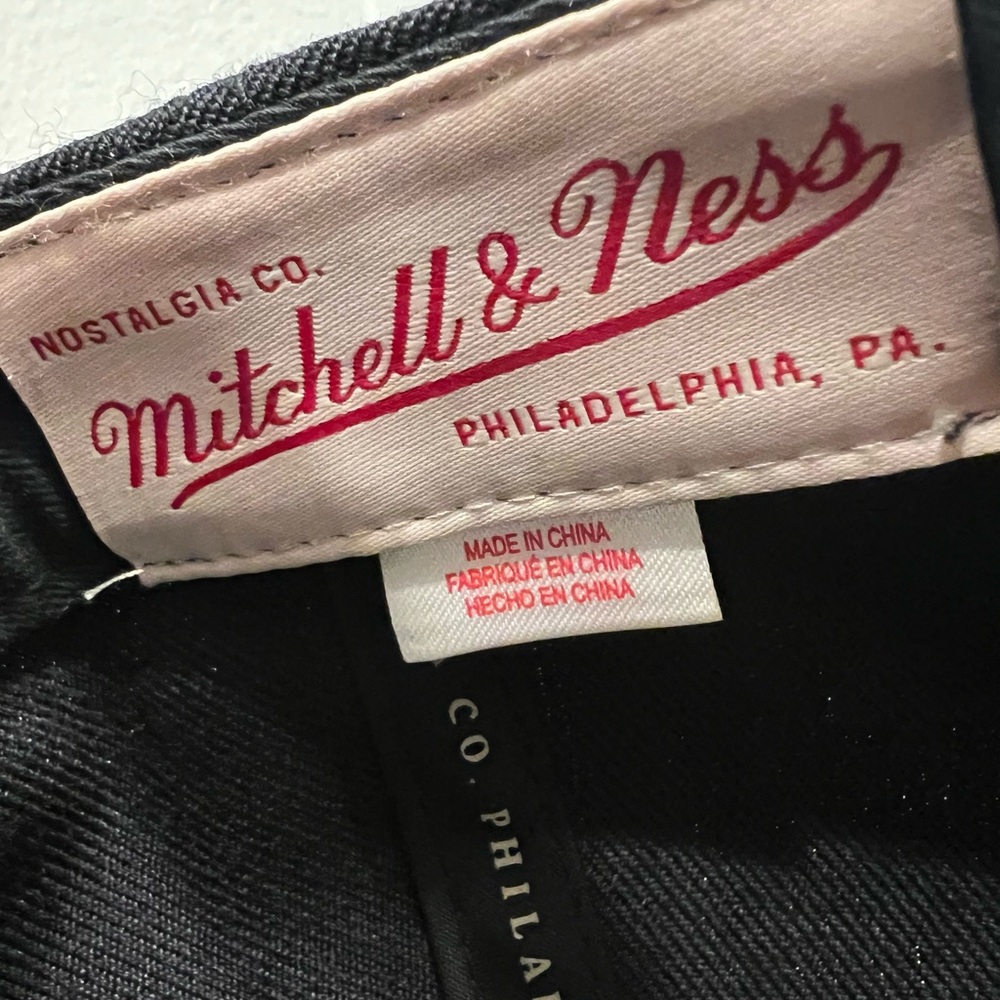 Mitchell& Ness Snap Back Hat (Los Angeles Fútbol Club) OSFA - Picture 4 of 6
